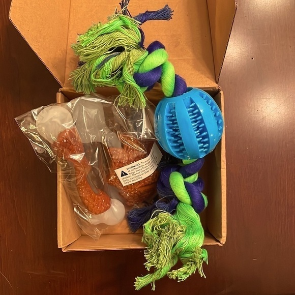 Brand New 3-Piece Dog Chew & Rope Toys Set for Aggressive Chewers Bacon Teething - Picture 3 of 9